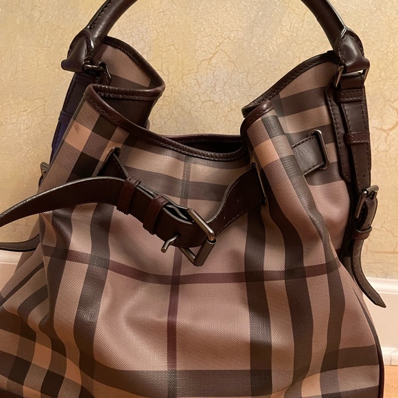 Burberry handbag - Picture 5 of 6